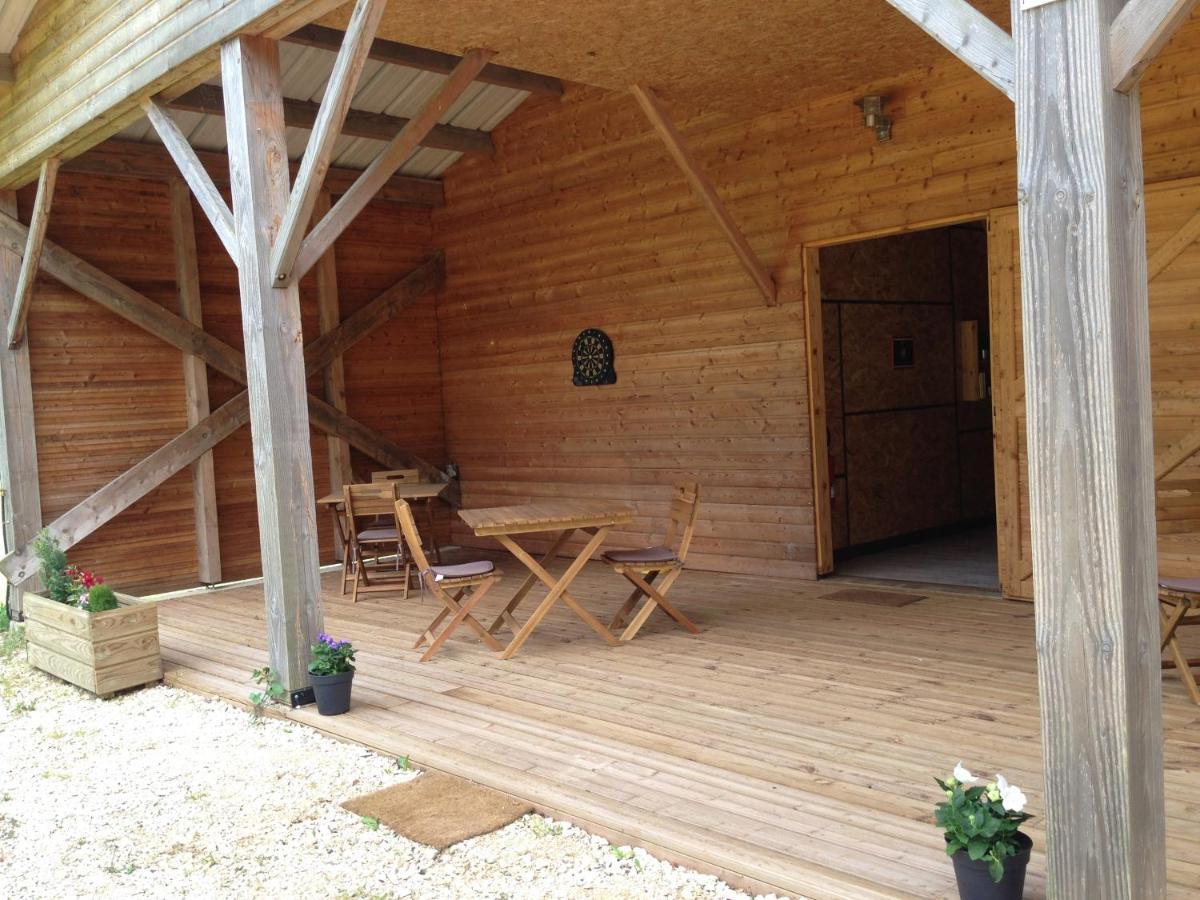Redspring Chambres D'Hotes Coligny Exterior foto